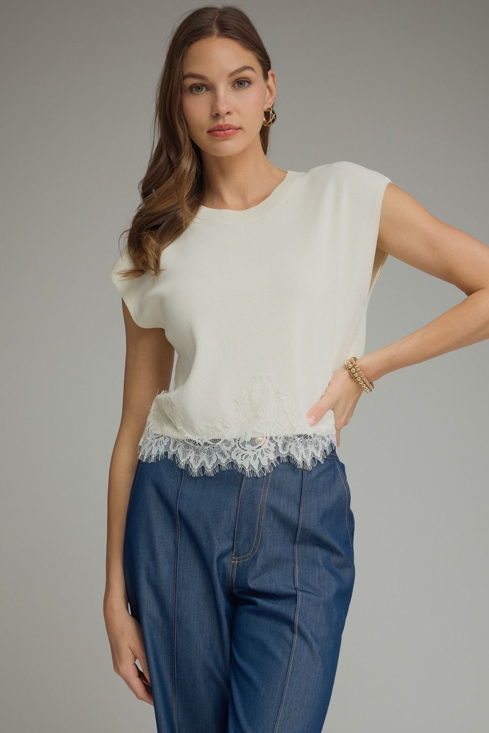 Solid cap sleeve sweater knit top