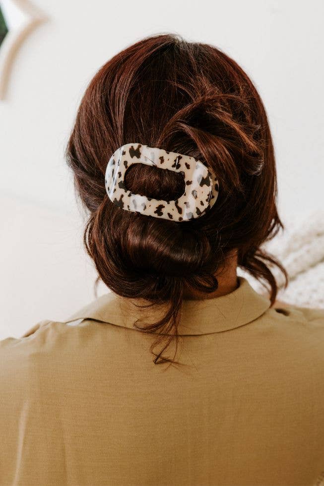 Round Flat Hair Clip | Small | Blonde Tortoise