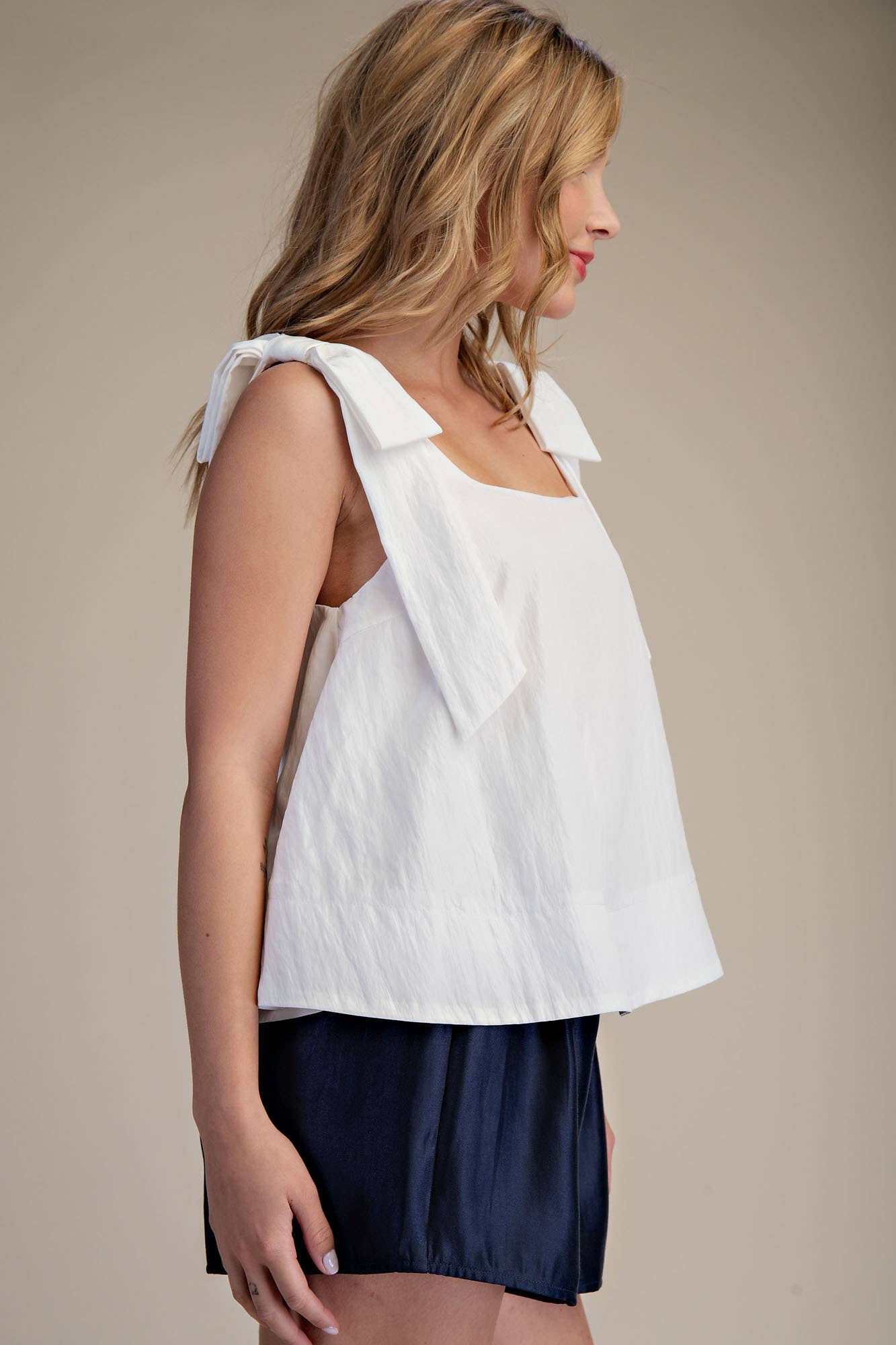 Scoop Neck Bow Shoulder Top
