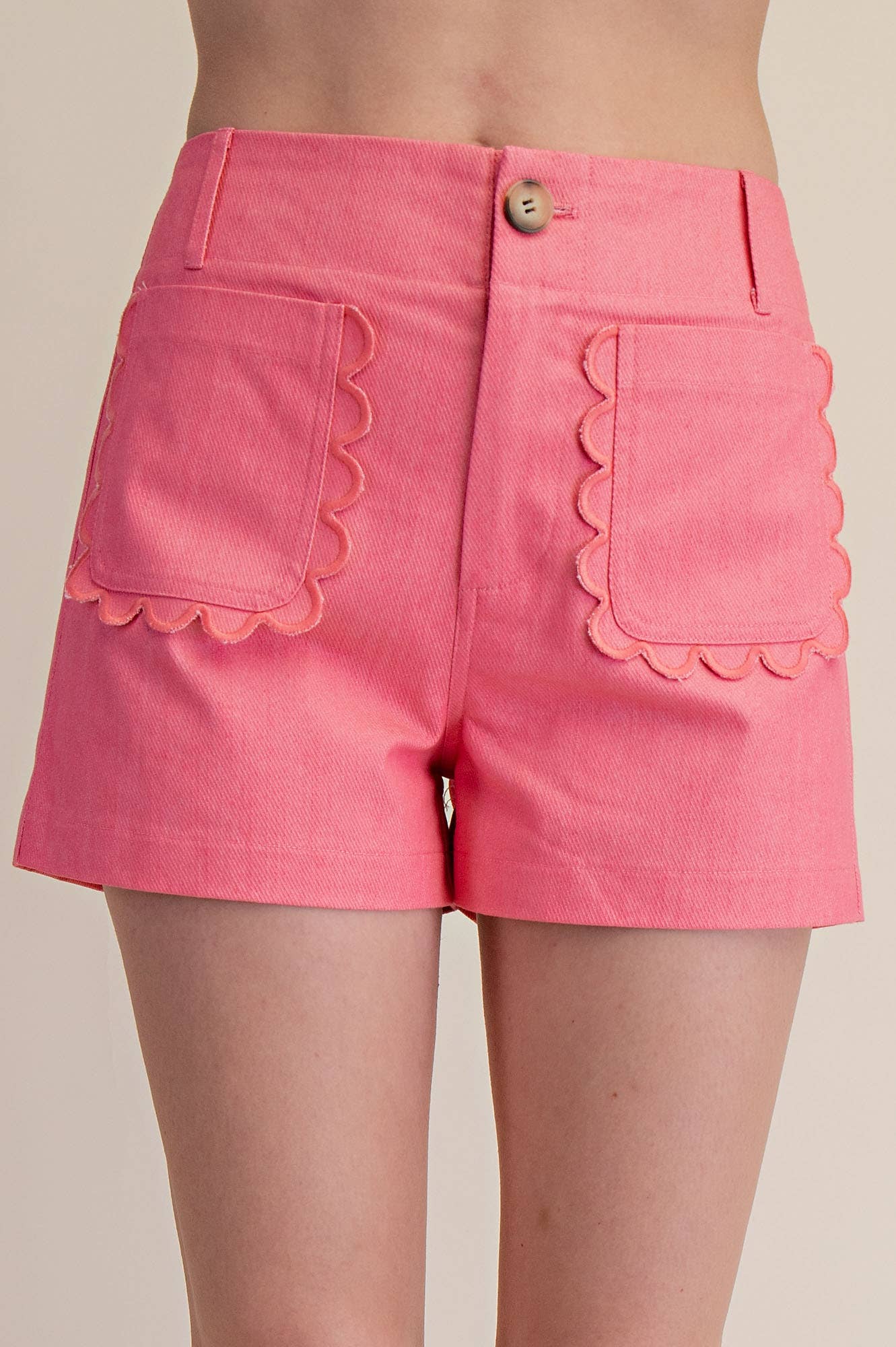 Colette Shorts Scallop Detail Pocket