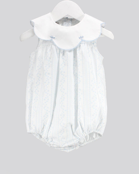 Scalloped Blue Aria Bubble