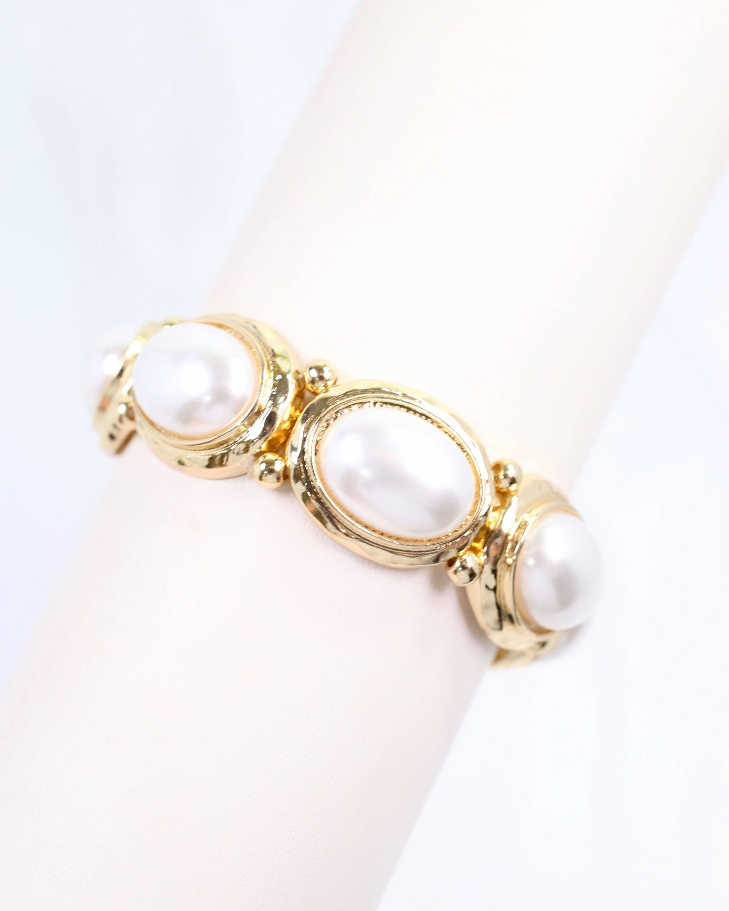 Galant Pearl Stretch Bracelet Gold
