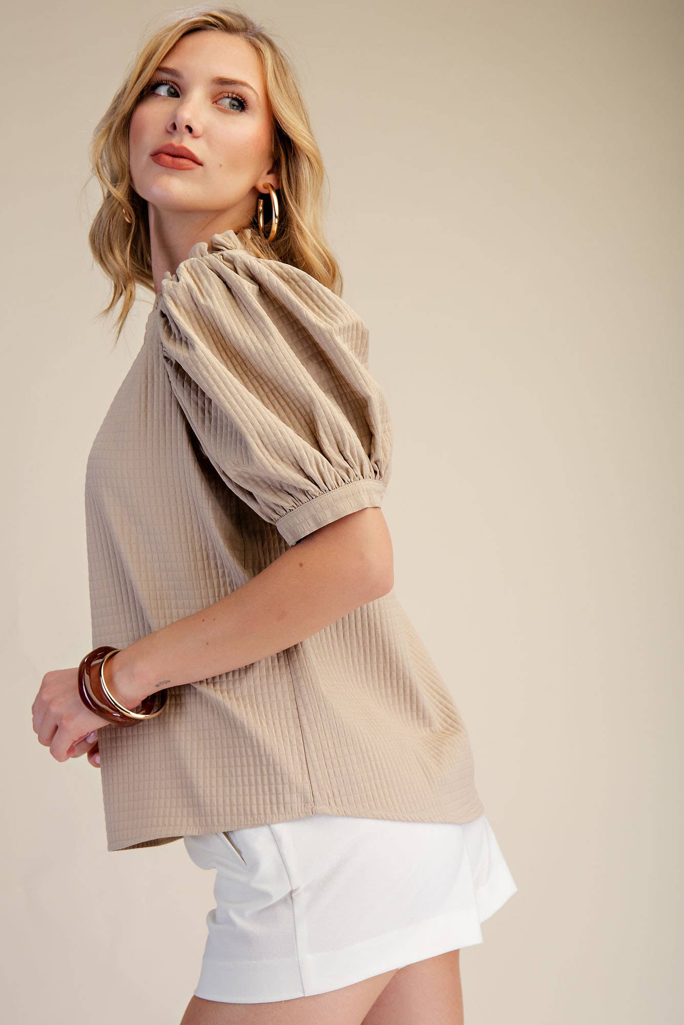Ruffle V-Neck Puff Sleeve Top