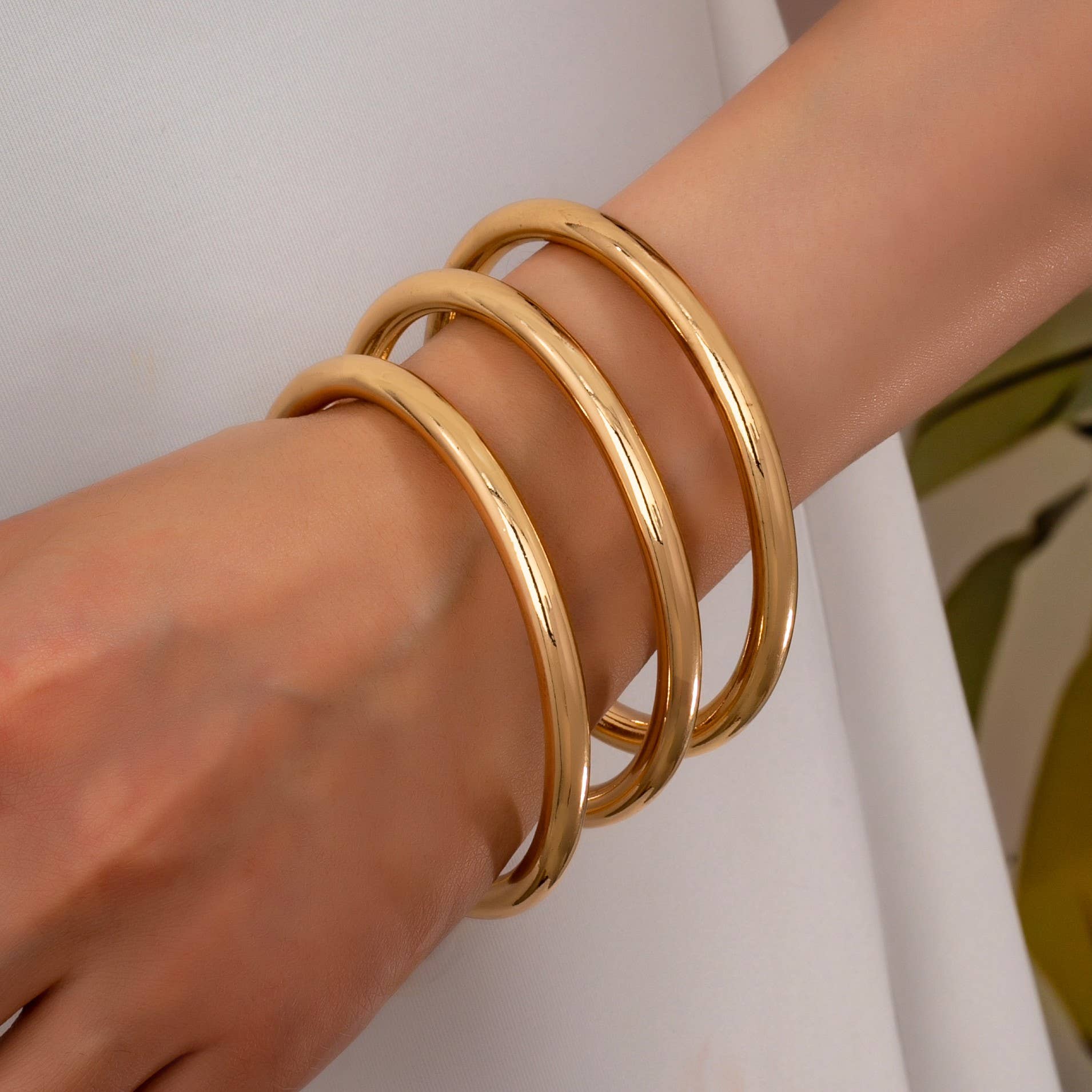 Chunky Triple Tube Bangle Set | 80B1604