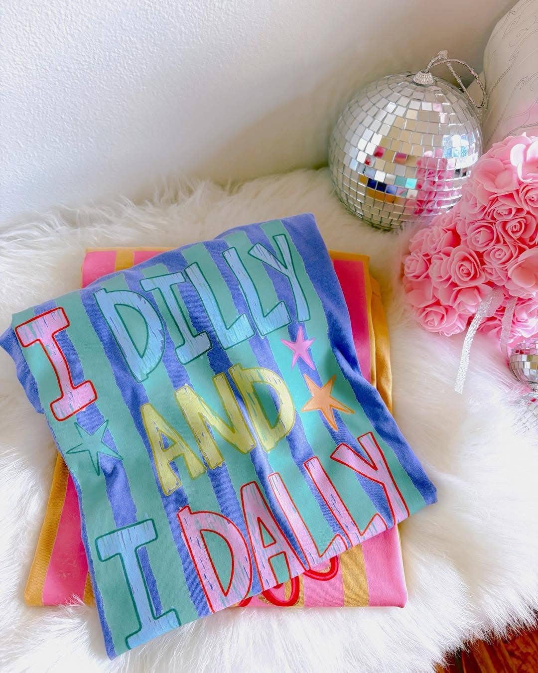 I Dilly & I Dally Tee Blue