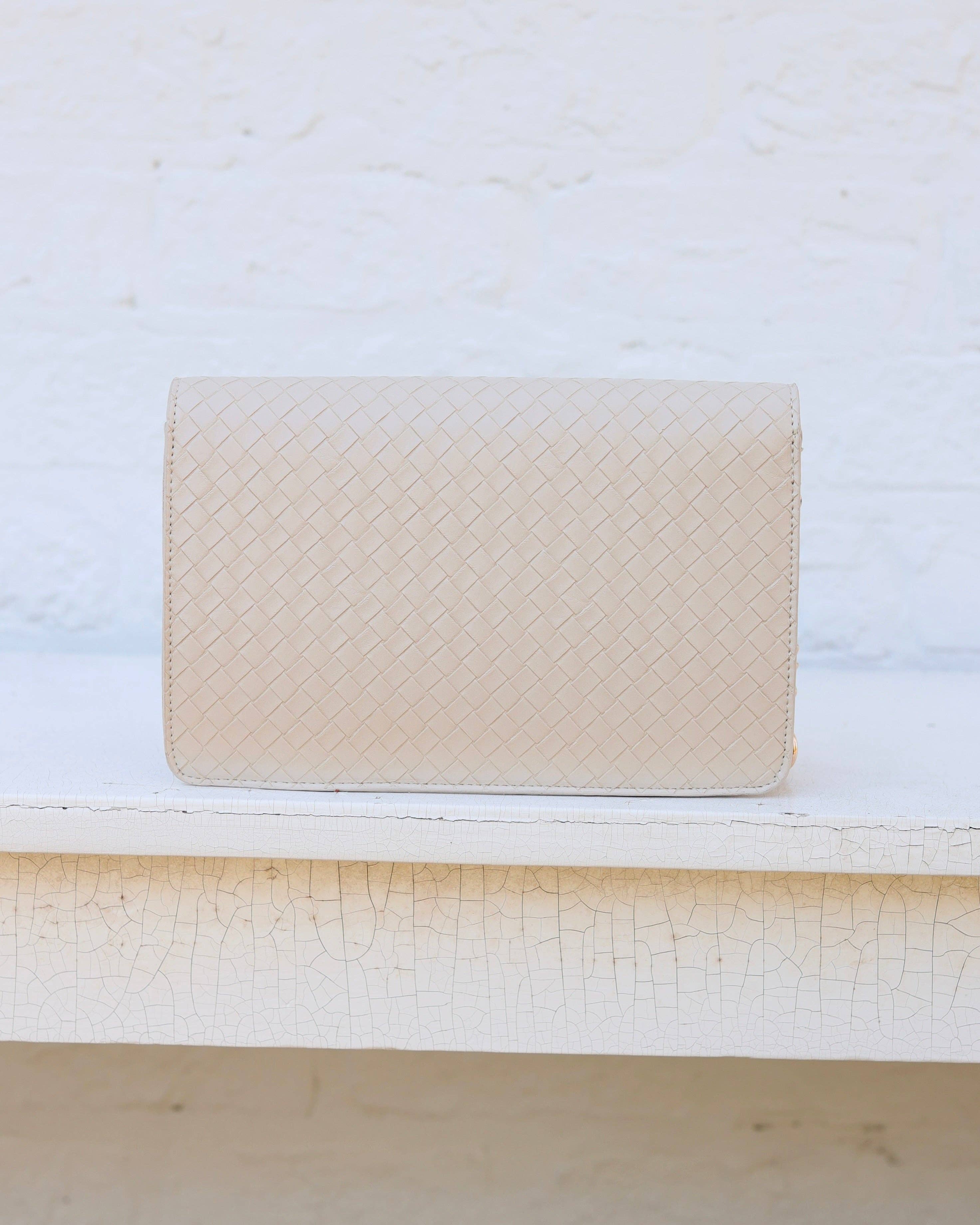 Bryn Clutch/Crossbody Woven Almond
