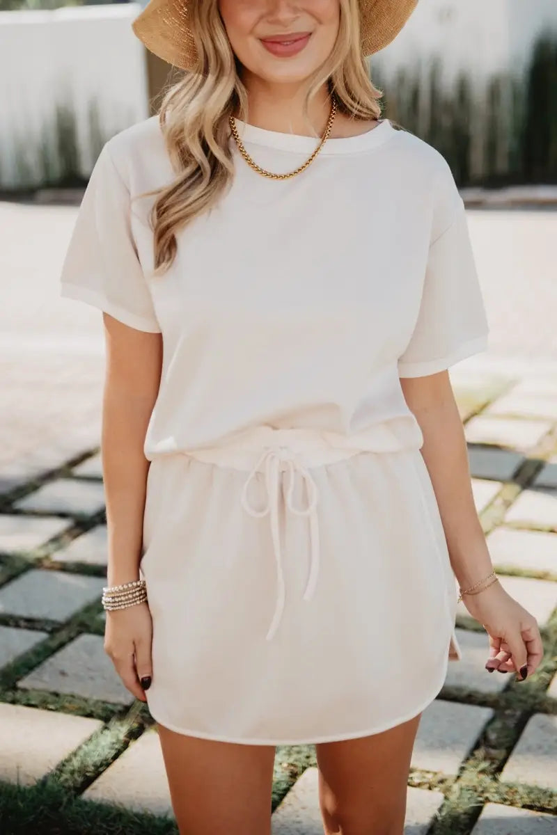 Contrast Top and Skirt Set
