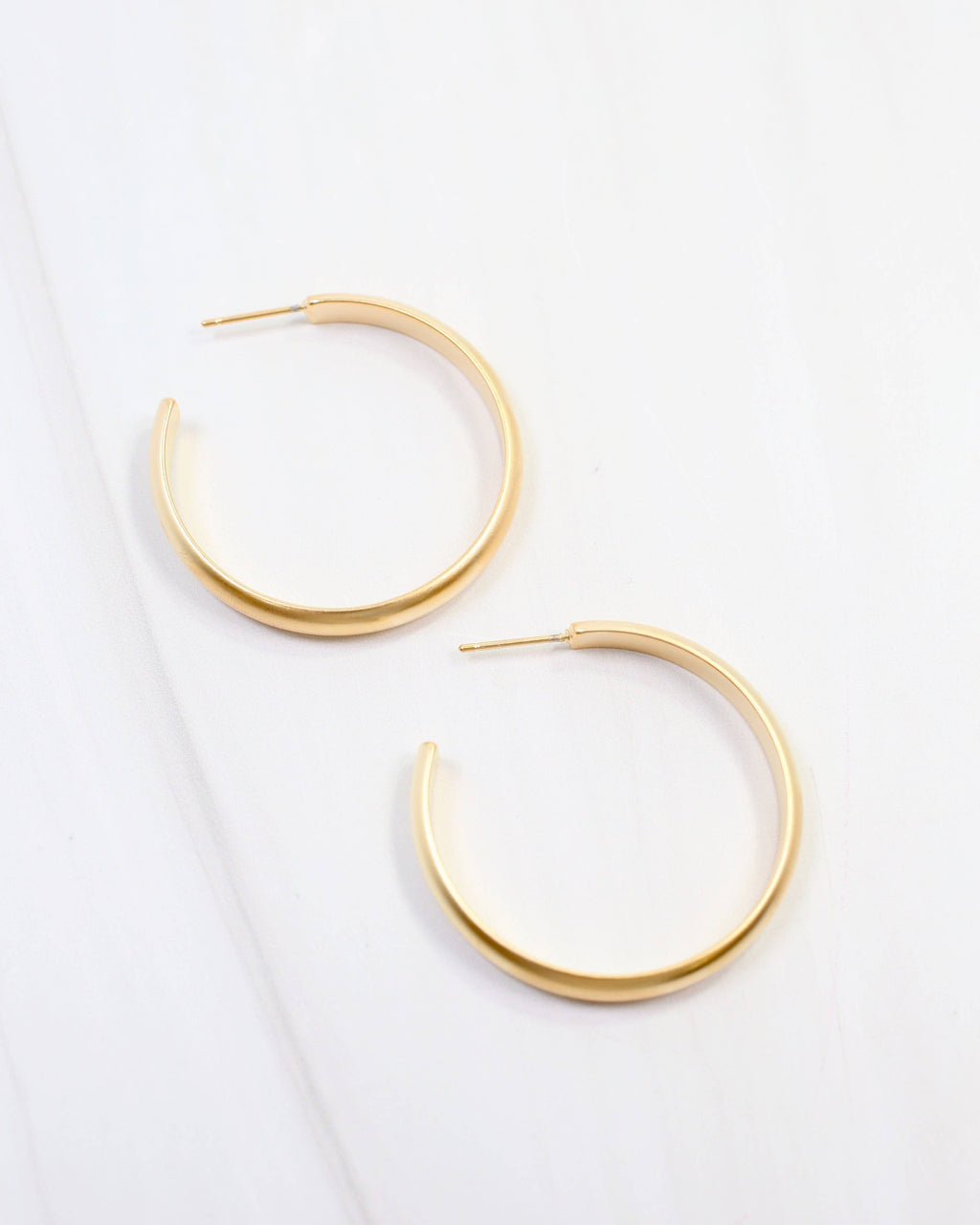 CH Hoop Earring Matte Gold
