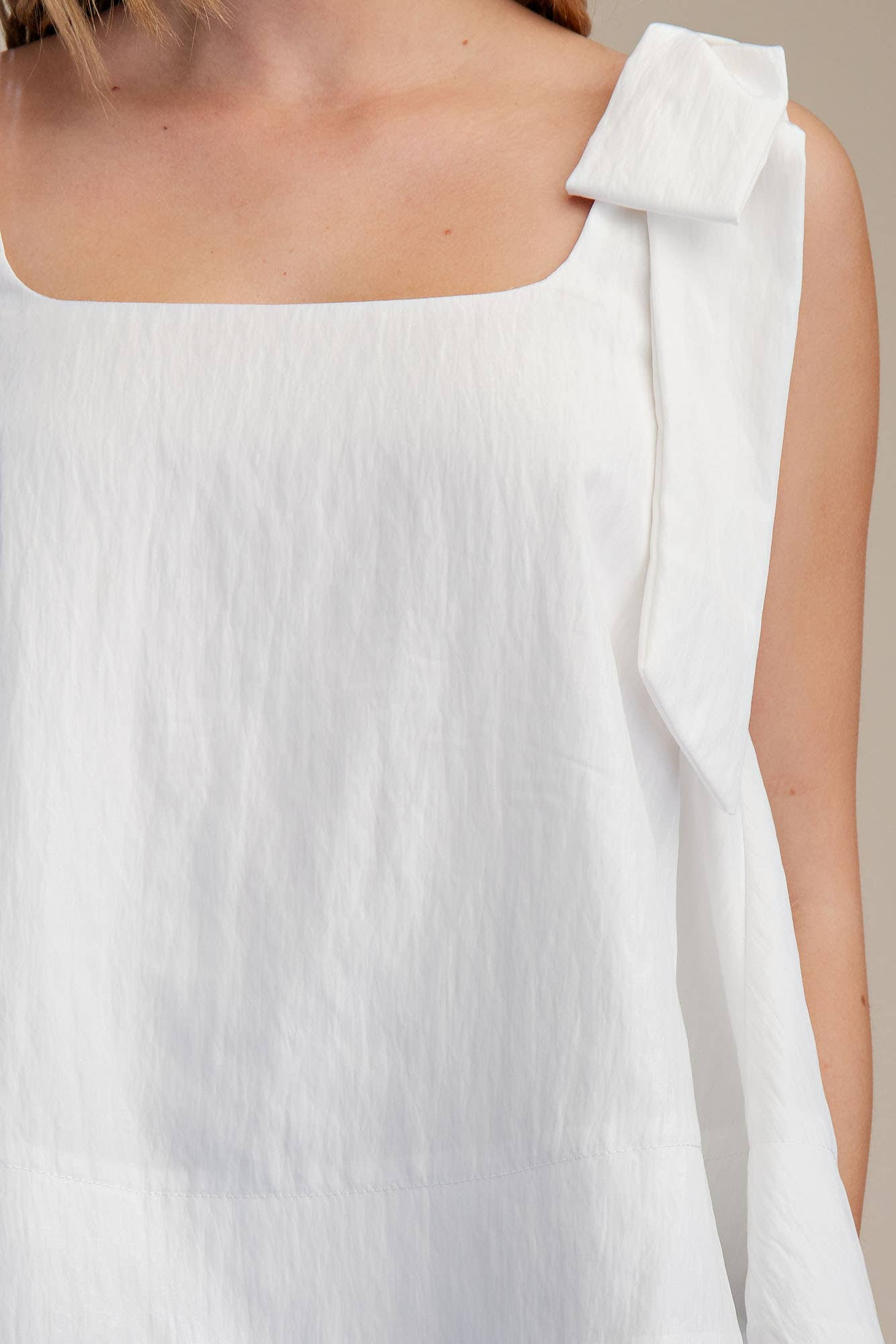 Scoop Neck Bow Shoulder Top