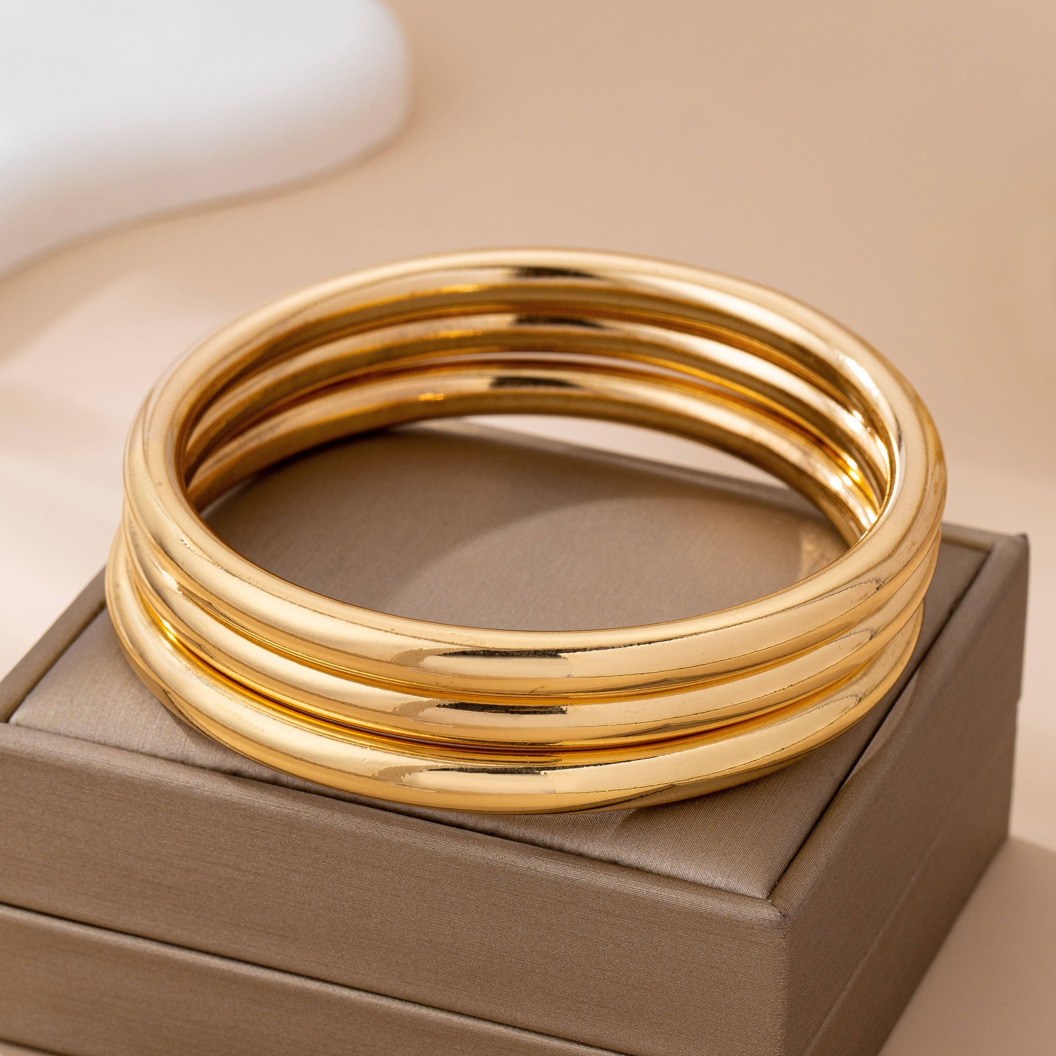 Chunky Triple Tube Bangle Set | 80B1604