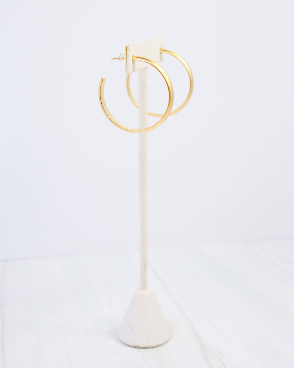 CH Hoop Earring Matte Gold