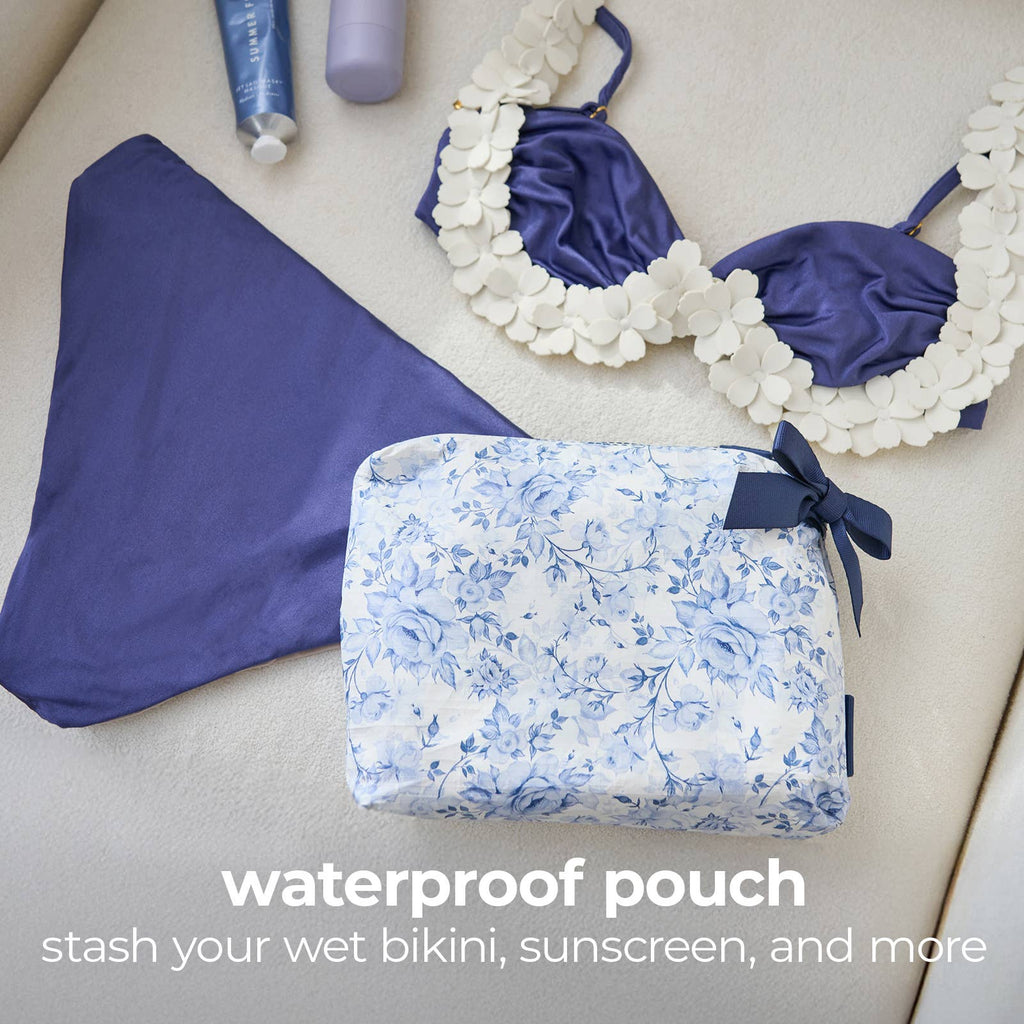 Case-Mate Something Navy Bow Crinkle Makeup Bag