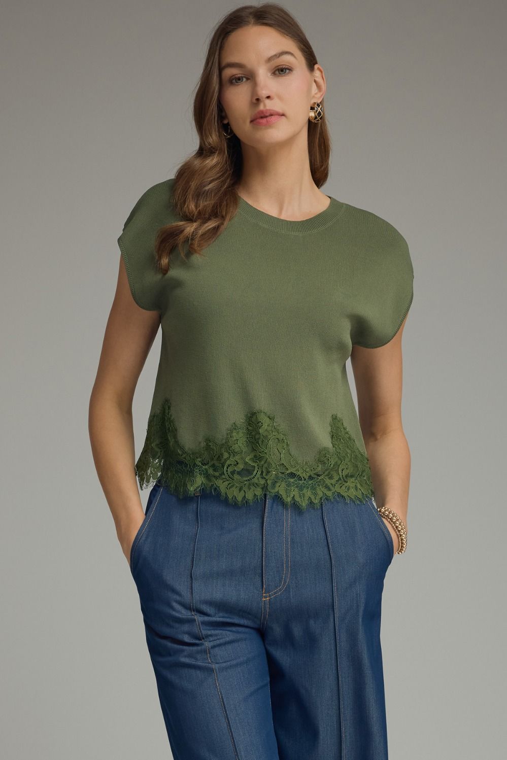Solid cap sleeve sweater knit top